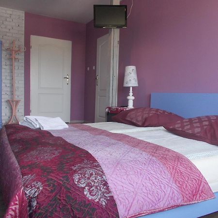 Bolimowianka Bed & Breakfast エクステリア 写真