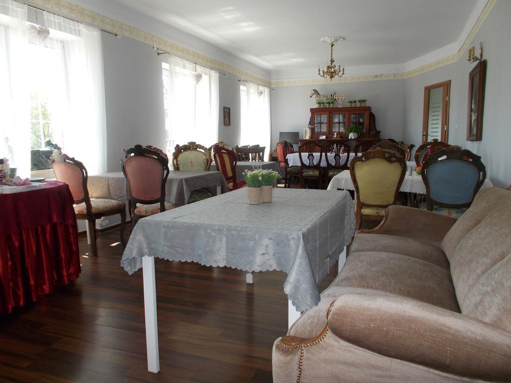 Bolimowianka Bed & Breakfast エクステリア 写真