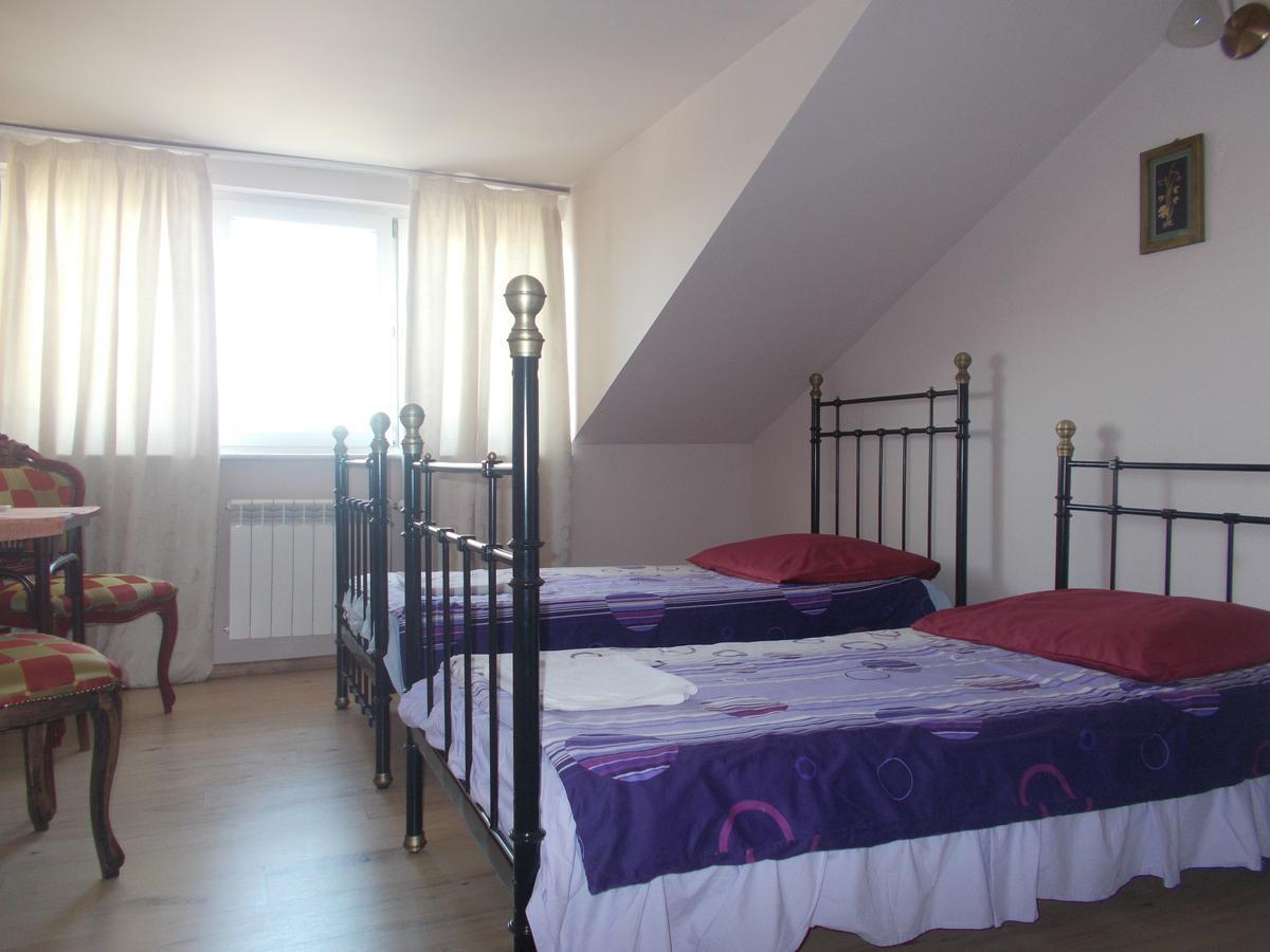 Bolimowianka Bed & Breakfast エクステリア 写真