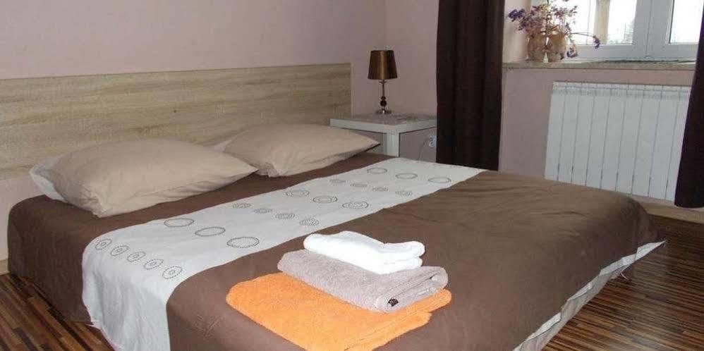 Bolimowianka Bed & Breakfast エクステリア 写真