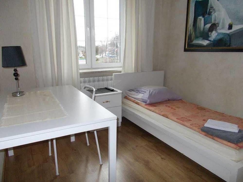 Bolimowianka Bed & Breakfast エクステリア 写真